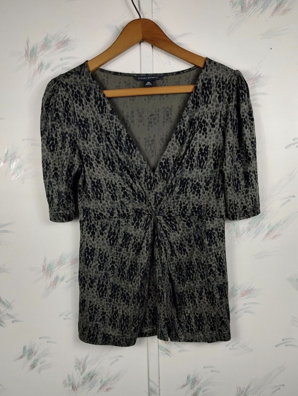 Banana Republic Printed Elbow Sleeve Pleated Top XS